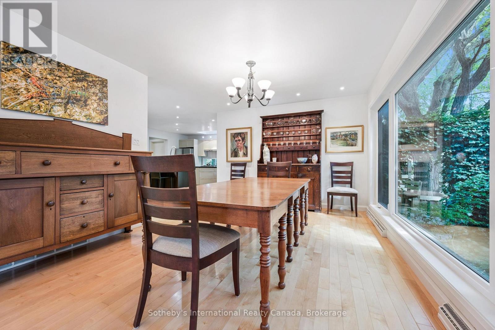 348 Browning Place, Waterloo, Ontario  N2L 2W3 - Photo 16 - X12399870