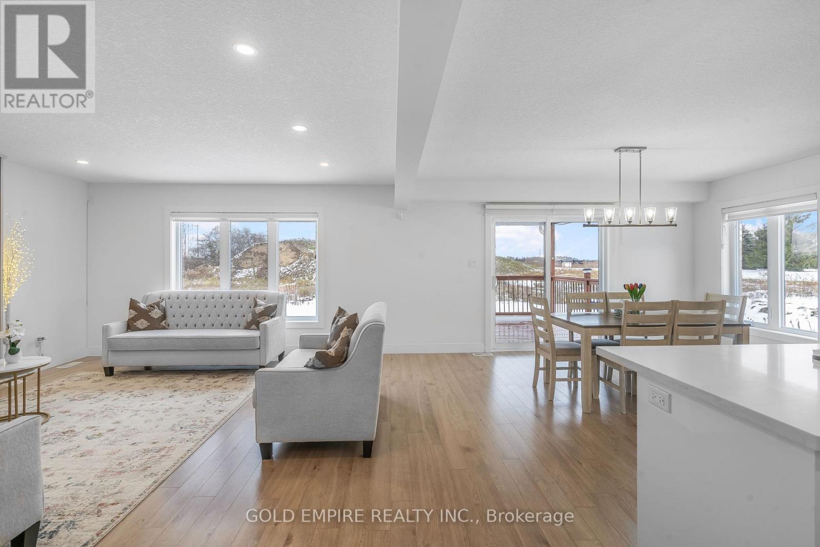 12 Rea Court, Southwold, Ontario  N6L 1M1 - Photo 11 - X13030408