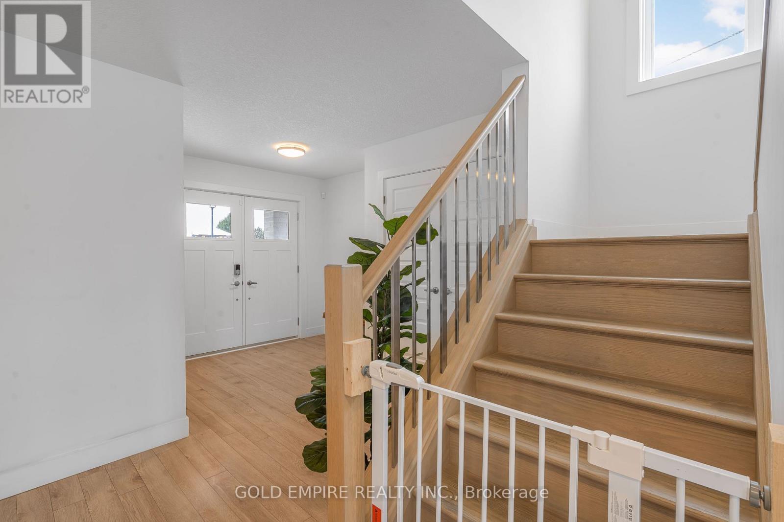 12 Rea Court, Southwold, Ontario  N6L 1M1 - Photo 23 - X13030408