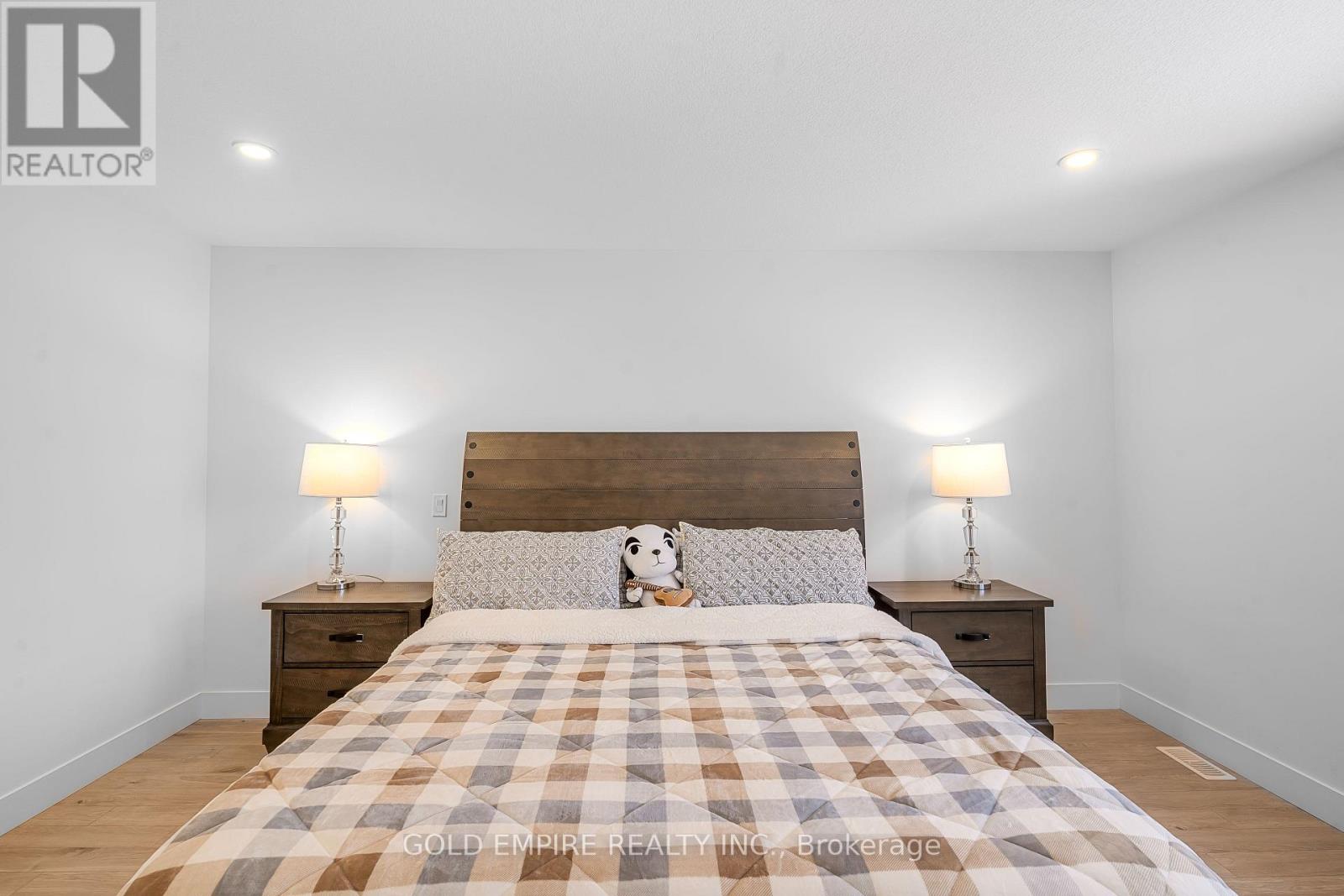 12 Rea Court, Southwold, Ontario  N6L 1M1 - Photo 29 - X13030408