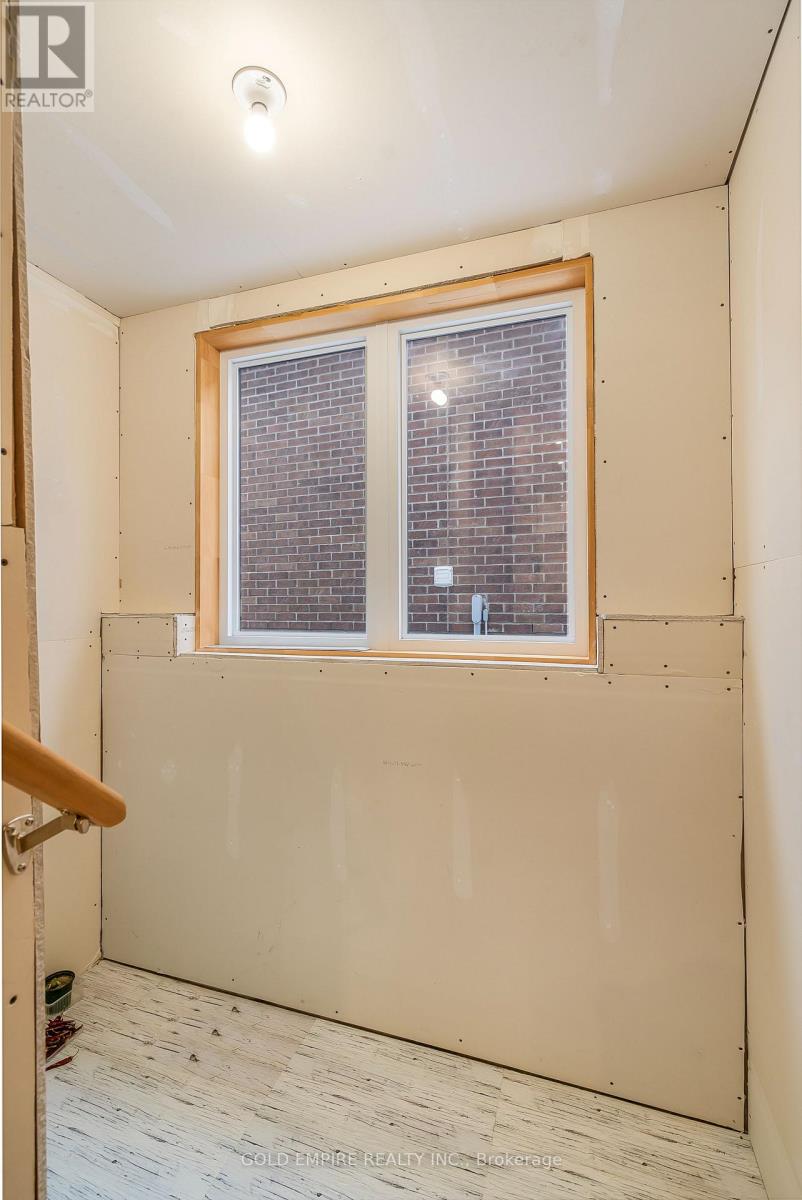 12 Rea Court, Southwold, Ontario  N6L 1M1 - Photo 44 - X13030408