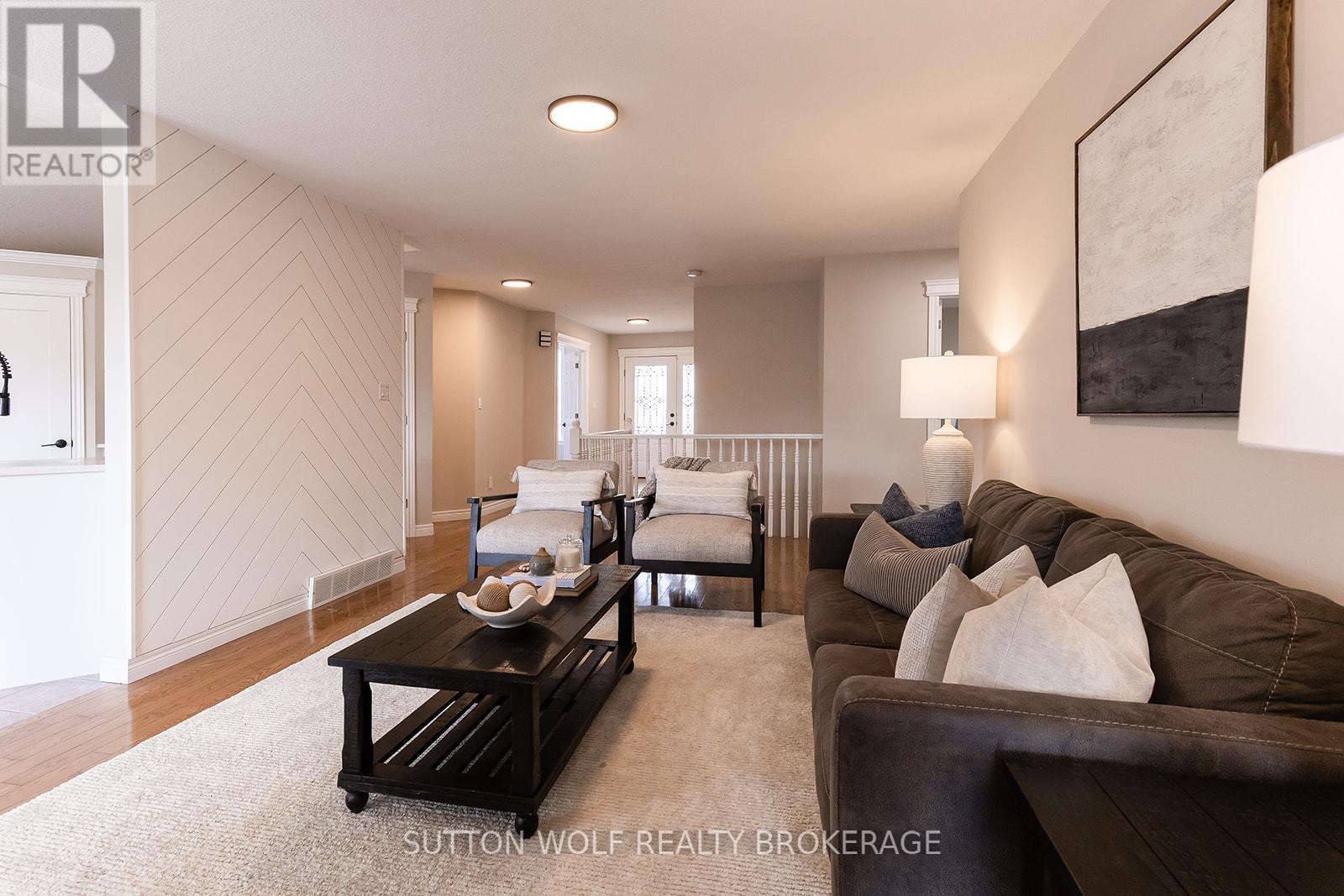 501 Darcy Drive, Strathroy-Caradoc, Ontario  N7G 4K9 - Photo 18 - X13030608