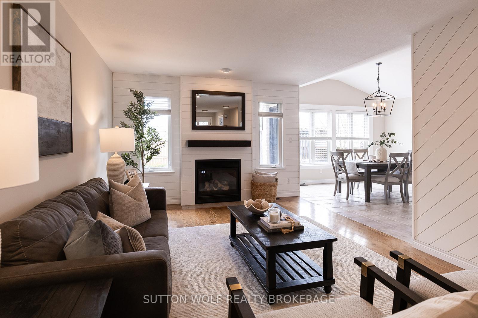 501 Darcy Drive, Strathroy-Caradoc, Ontario  N7G 4K9 - Photo 19 - X13030608