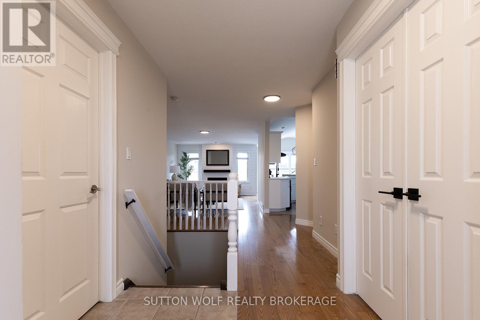 501 Darcy Drive, Strathroy-Caradoc, Ontario  N7G 4K9 - Photo 3 - X13030608