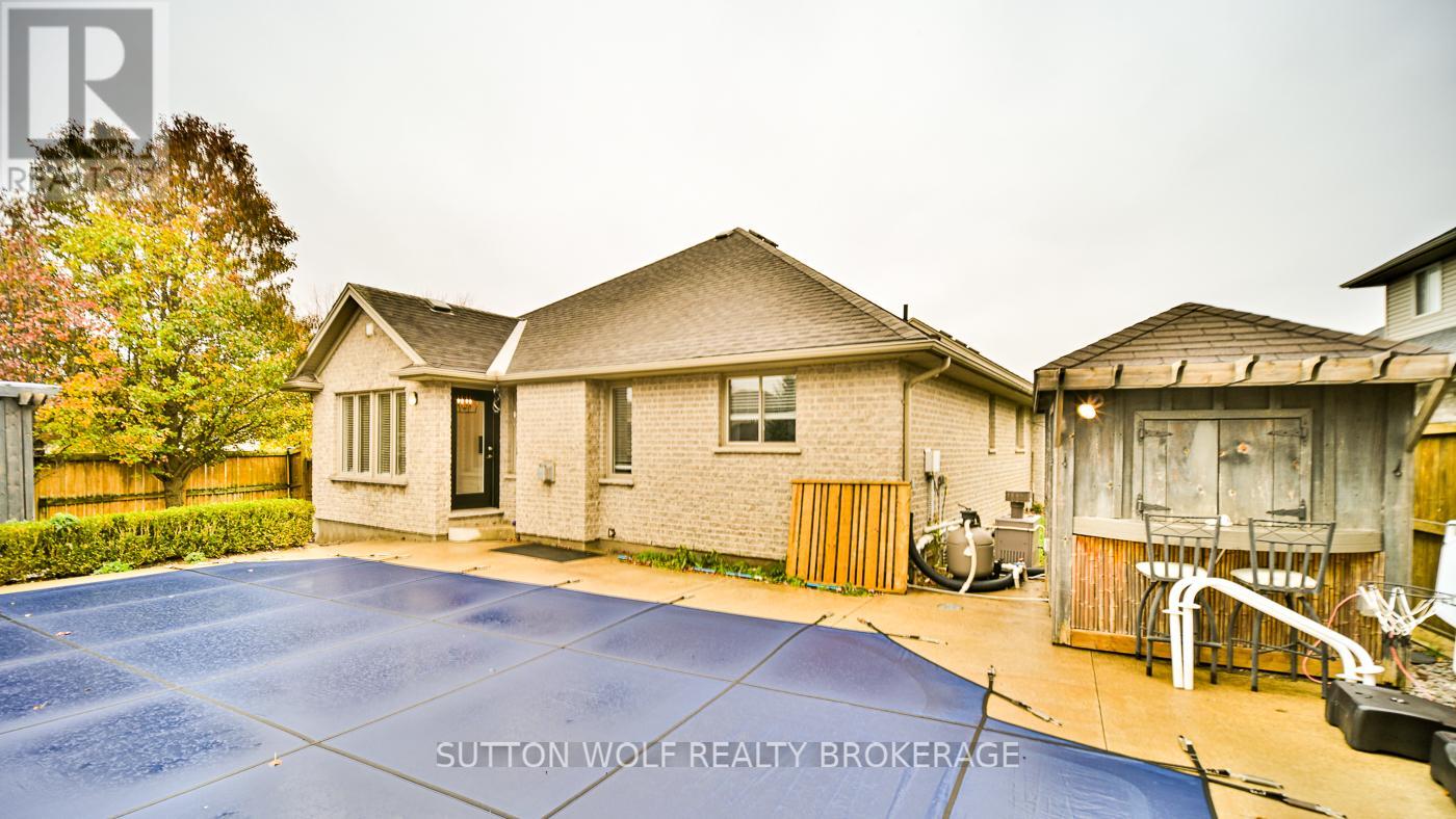 501 Darcy Drive, Strathroy-Caradoc, Ontario  N7G 4K9 - Photo 36 - X13030608
