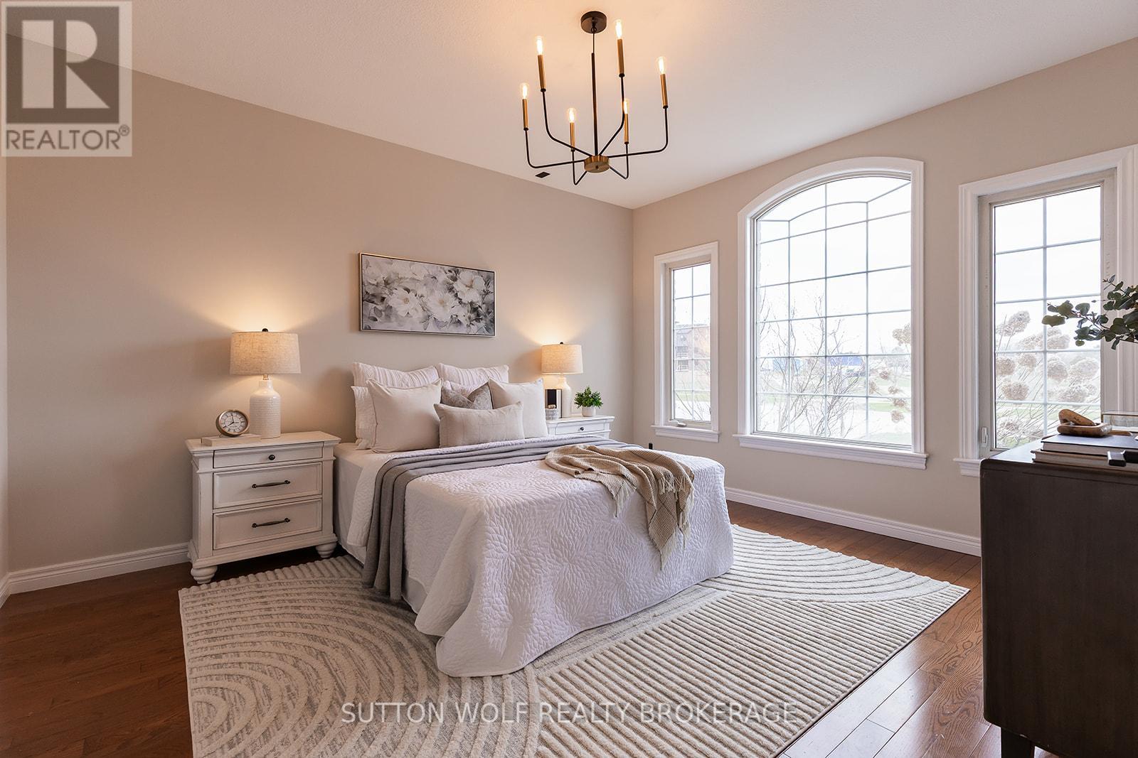 501 Darcy Drive, Strathroy-Caradoc, Ontario  N7G 4K9 - Photo 5 - X13030608