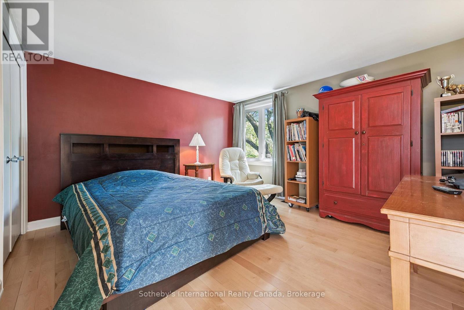 348 Browning Place, Waterloo, Ontario  N2L 2W3 - Photo 30 - X12399870