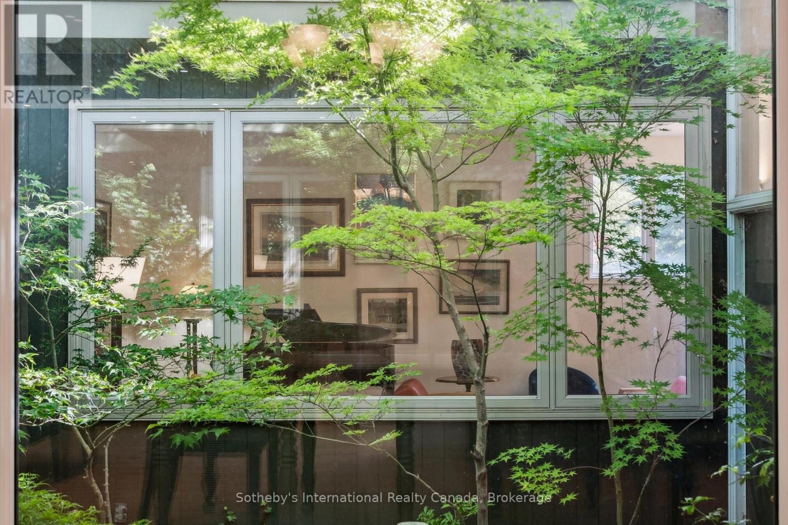 348 Browning Place, Waterloo, Ontario  N2L 2W3 - Photo 37 - X12399870