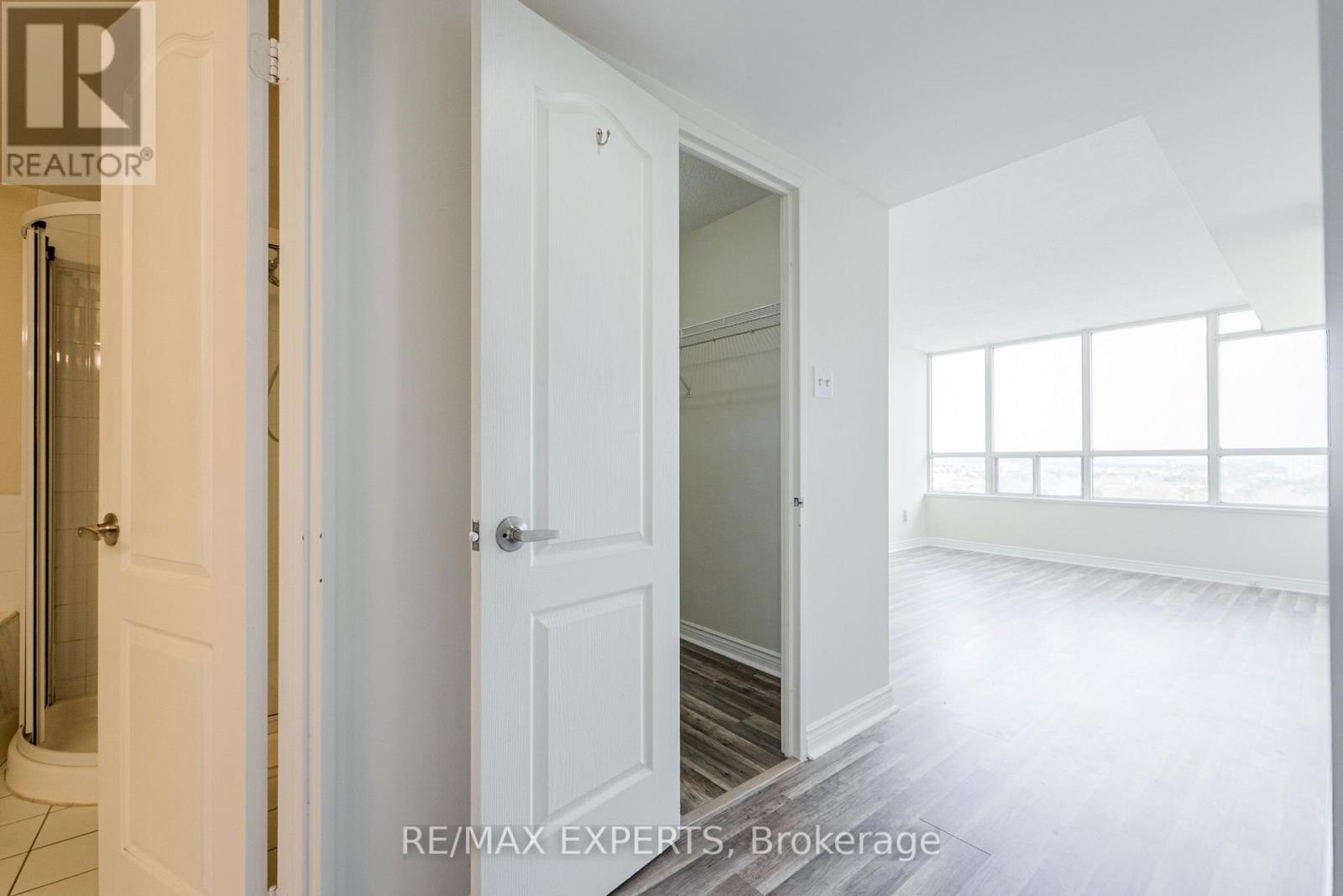 1506 - 7 Townsgate Drive, Vaughan, Ontario  L4J 7Z9 - Photo 37 - N13030196