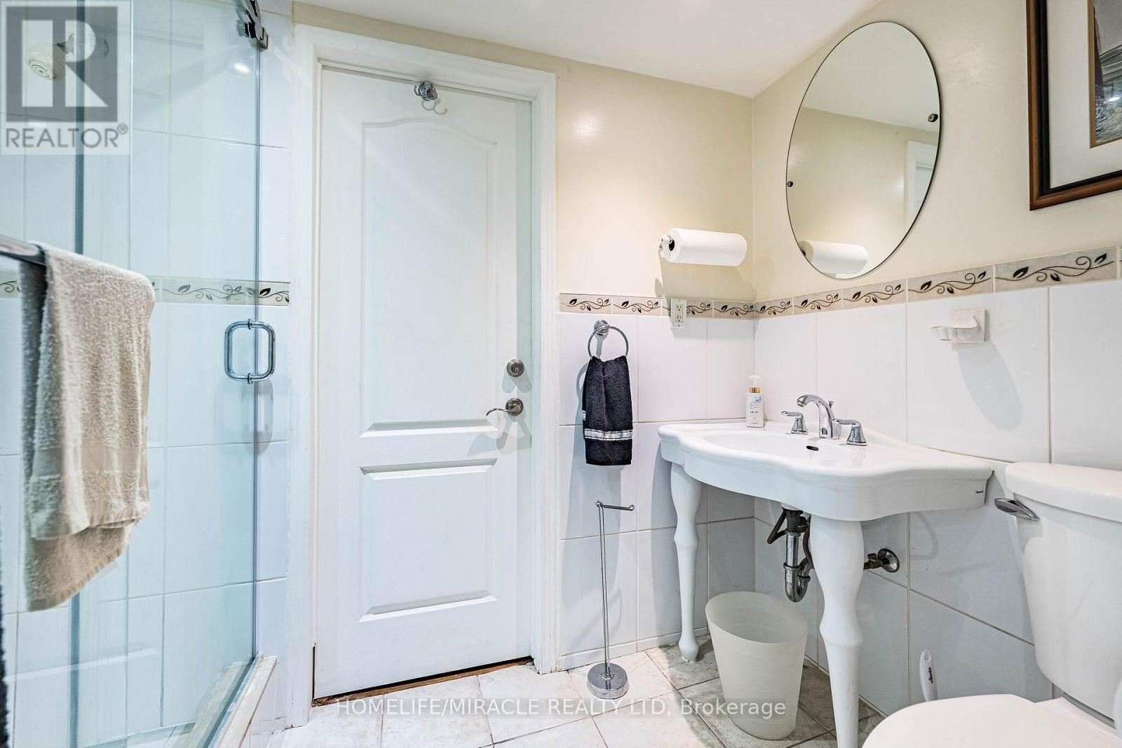 7150 Harwick Drive, Mississauga, Ontario  L4T 3A4 - Photo 44 - W12939524