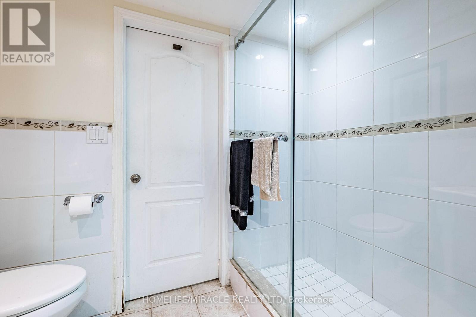 7150 Harwick Drive, Mississauga, Ontario  L4T 3A4 - Photo 46 - W12939524