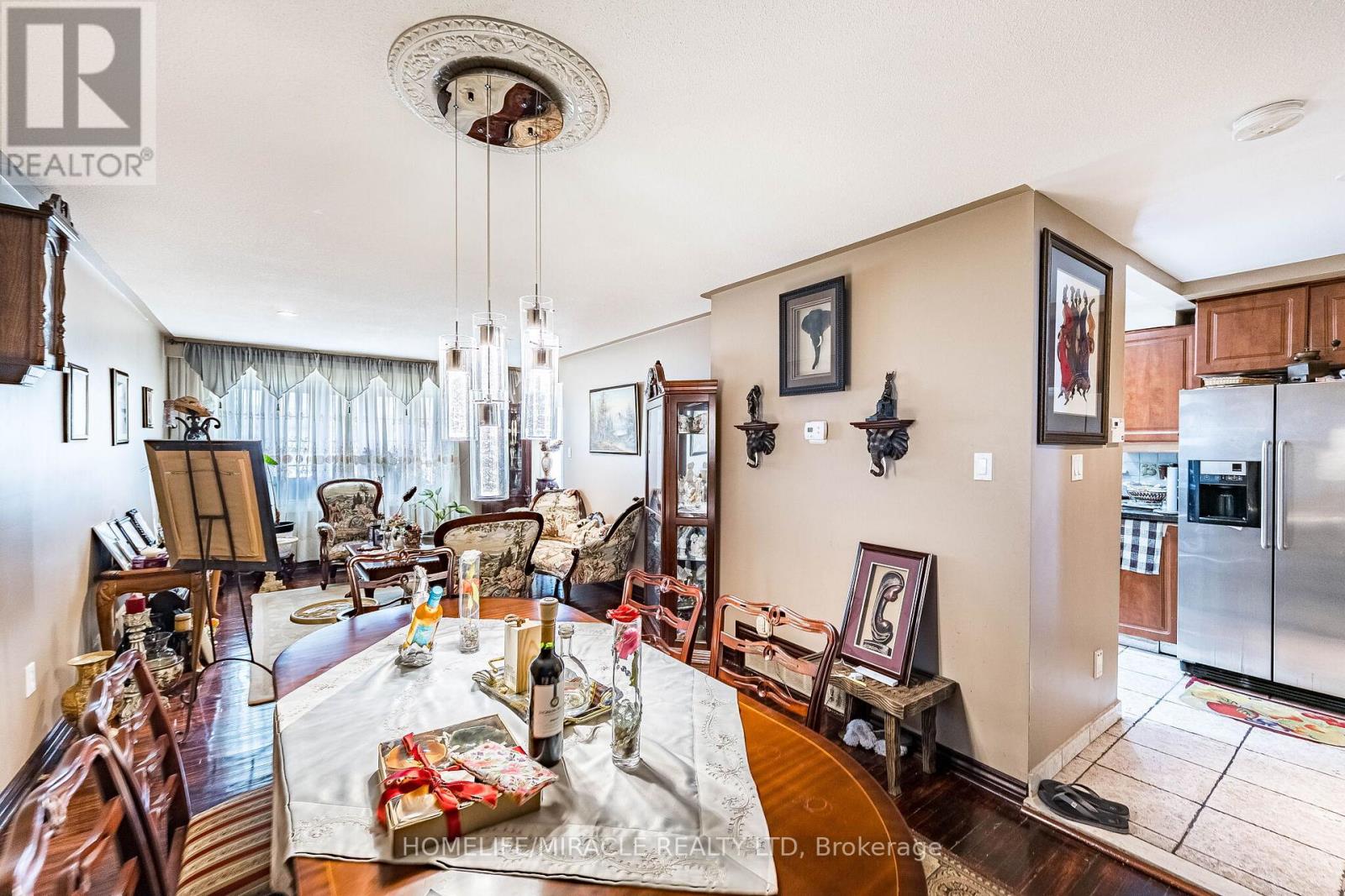 7150 Harwick Drive, Mississauga, Ontario  L4T 3A4 - Photo 12 - W12939524