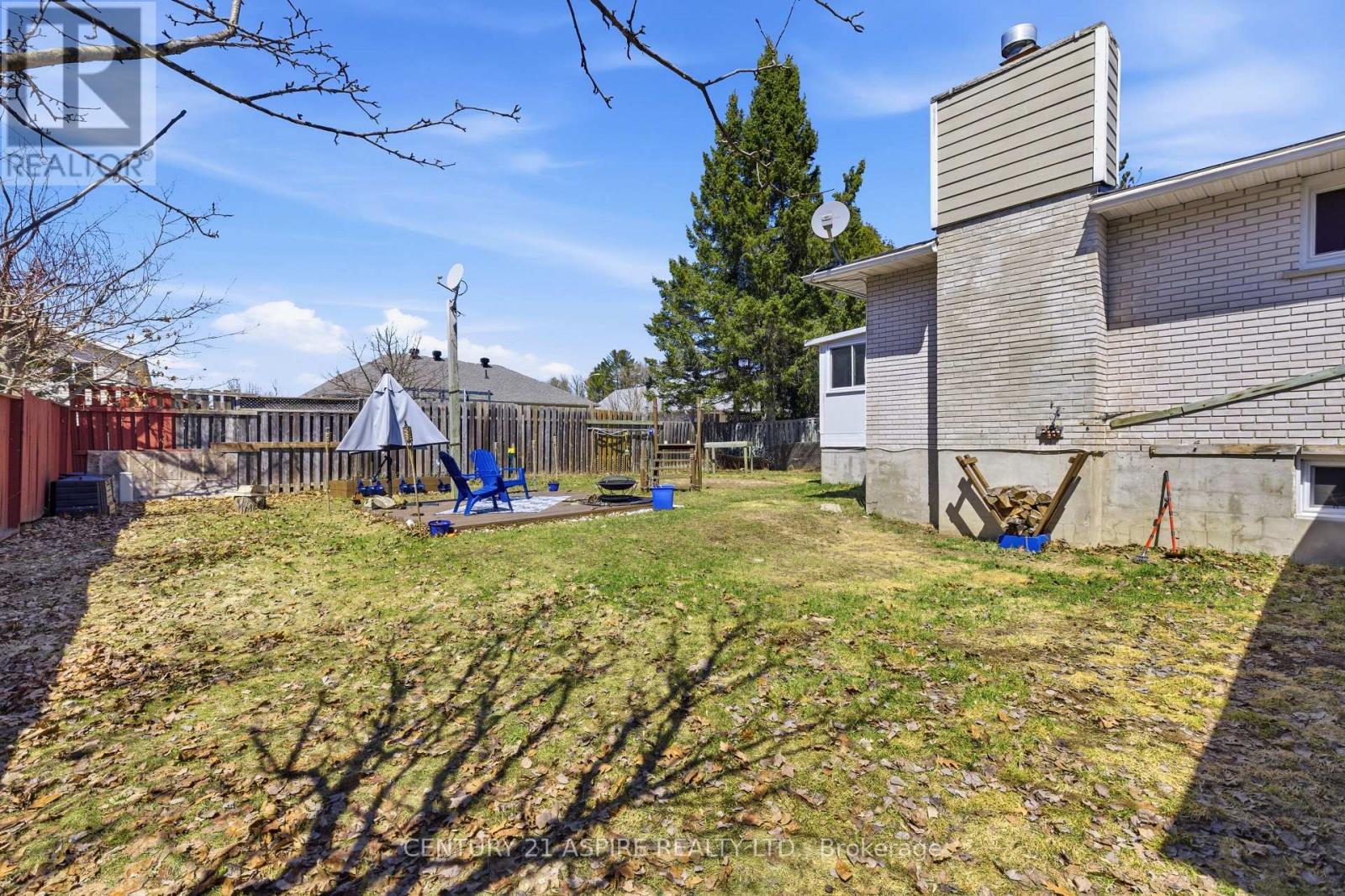 93 Frontenac Crescent, Deep River, Ontario  K0J 1P0 - Photo 38 - X13030420