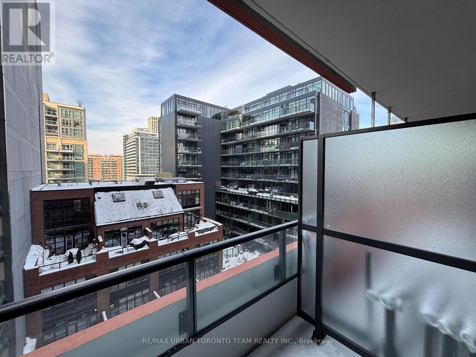 1001 - 180 Front Street E, Toronto, Ontario  M5A 0K9 - Photo 9 - C12831270