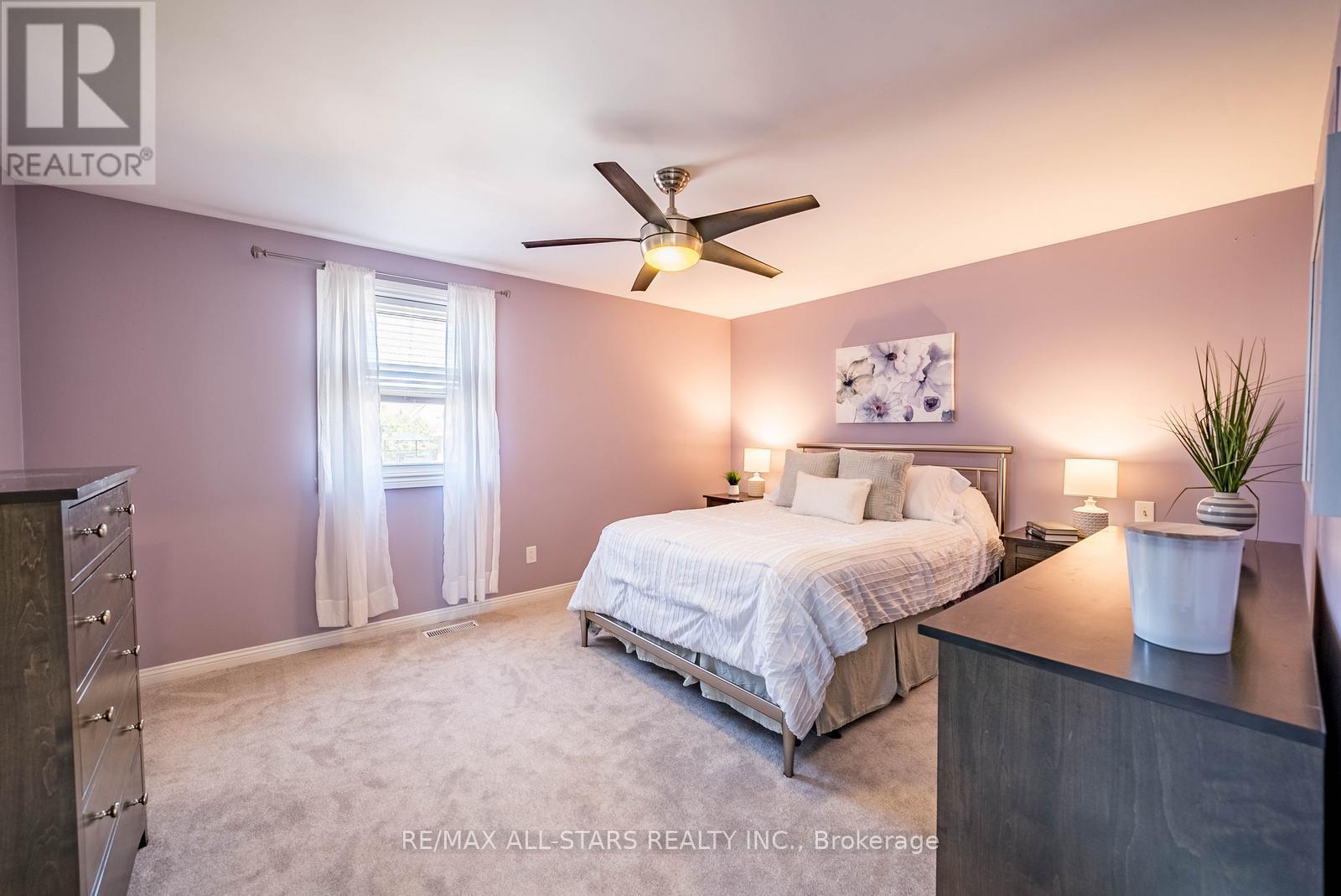 263 Sunset Boulevard, Whitchurch-Stouffville, Ontario  L4A 3R1 - Photo 20 - N12976916