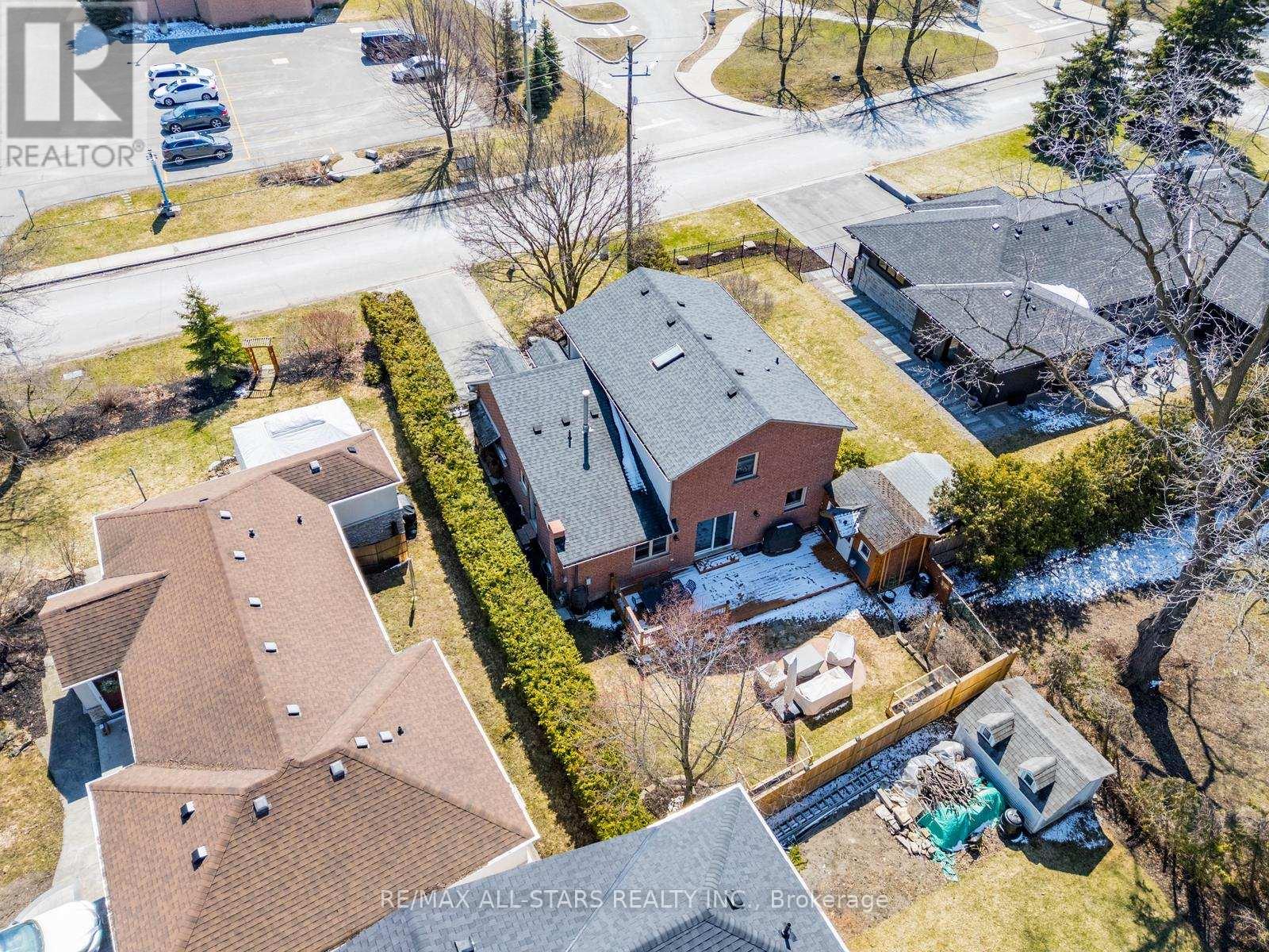 263 Sunset Boulevard, Whitchurch-Stouffville, Ontario  L4A 3R1 - Photo 43 - N12976916