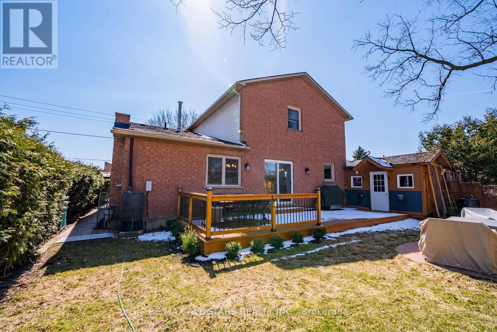 263 Sunset Boulevard, Whitchurch-Stouffville, Ontario  L4A 3R1 - Photo 40 - N12976916