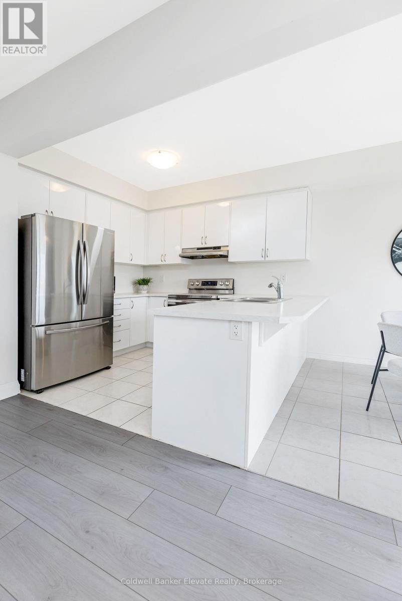 108 Flagg Avenue, Brant, Ontario  N3L 0J8 - Photo 15 - X13030232