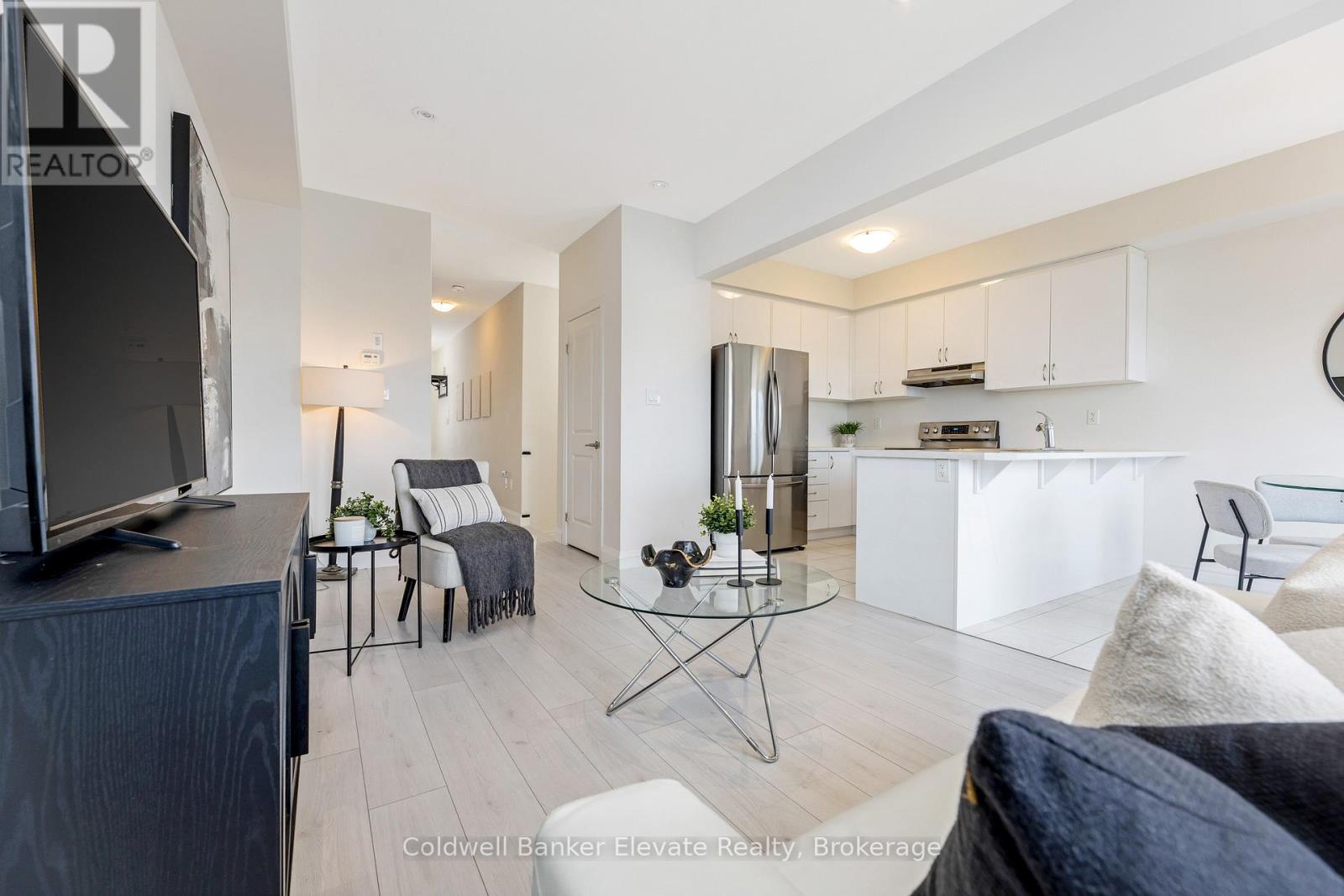 108 Flagg Avenue, Brant, Ontario  N3L 0J8 - Photo 7 - X13030232