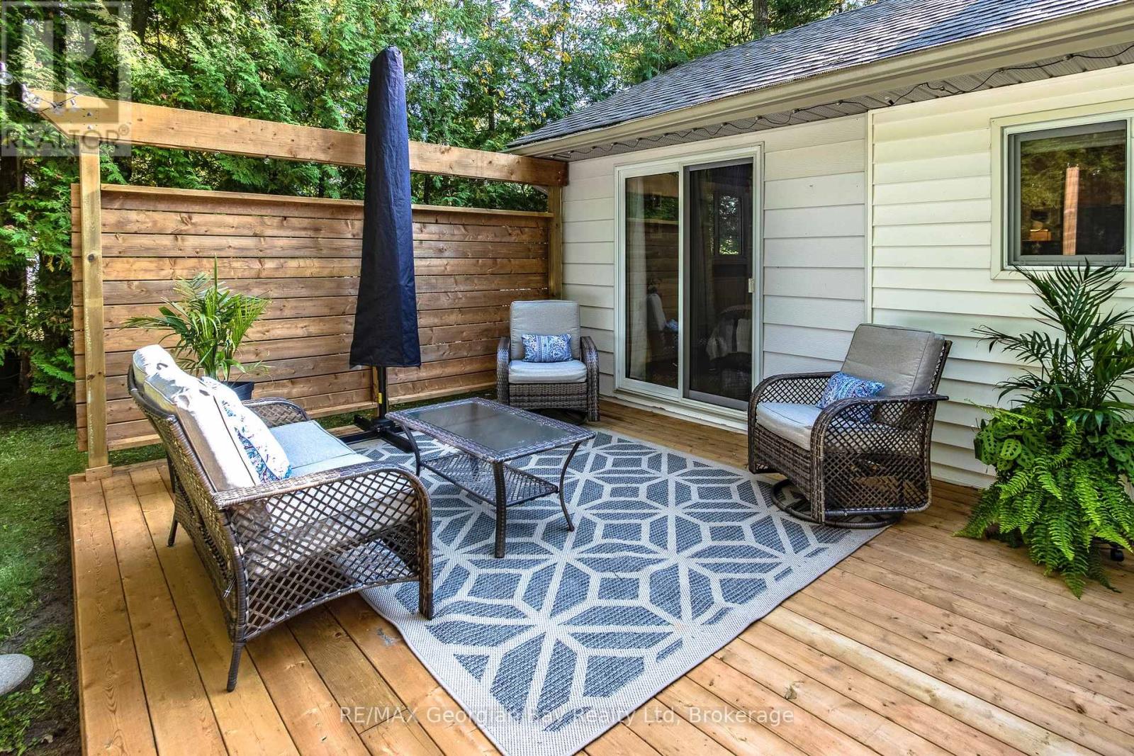 369 Tiny Beaches Road S, Tiny, Ontario  L0L 2J0 - Photo 21 - S12940476