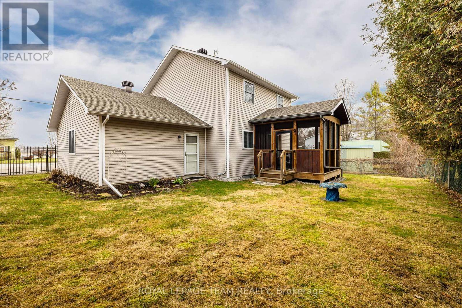 318 Main Street E, Merrickville-Wolford, Ontario  K0G 1N0 - Photo 31 - X13030354