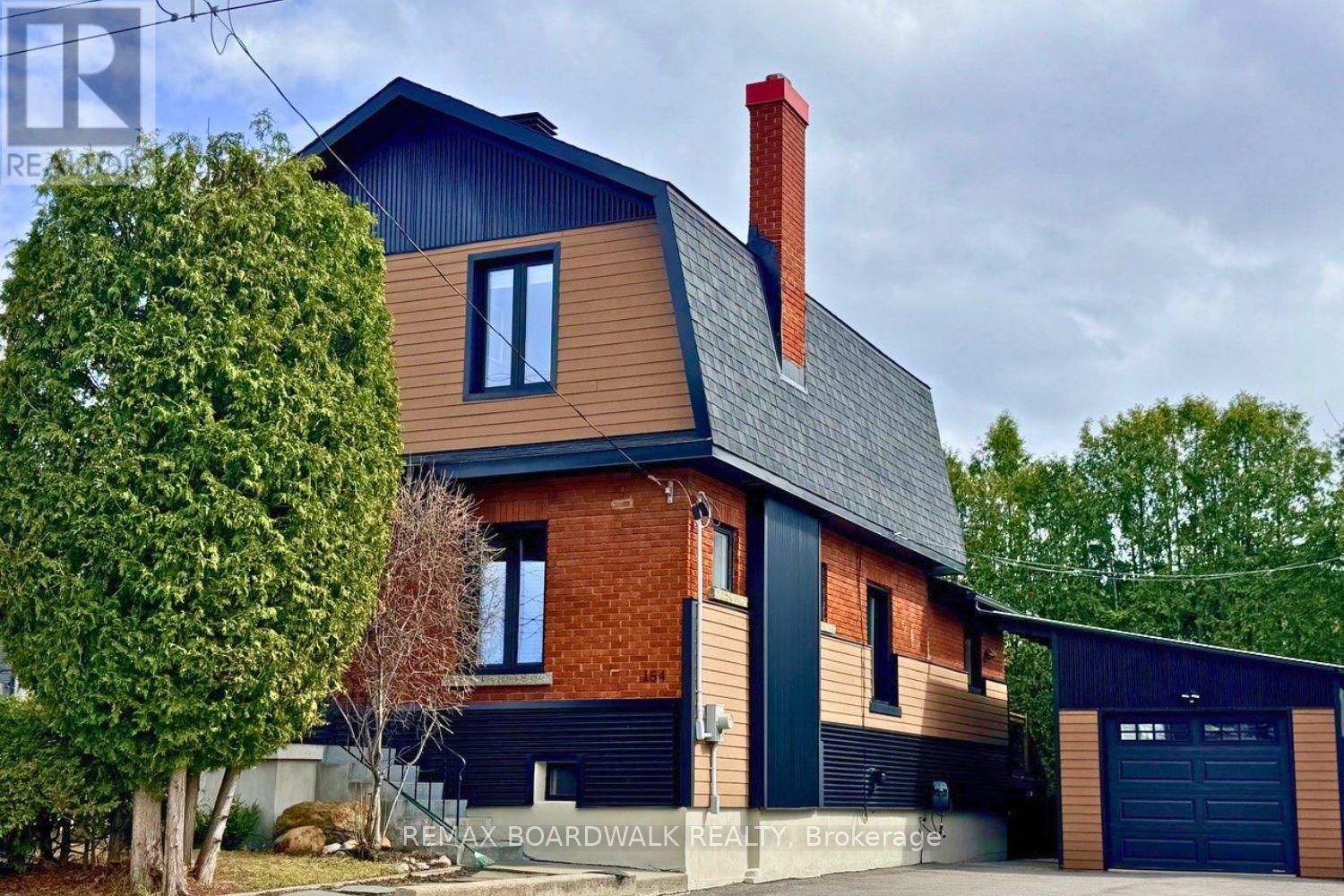 154 QUEEN MARY STREET, Ottawa, Ontario