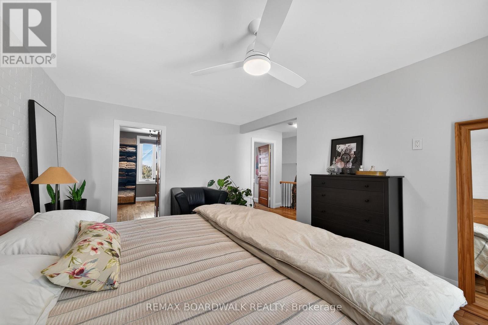 154 Queen Mary Street, Ottawa, Ontario  K1K 1X5 - Photo 23 - X13030438