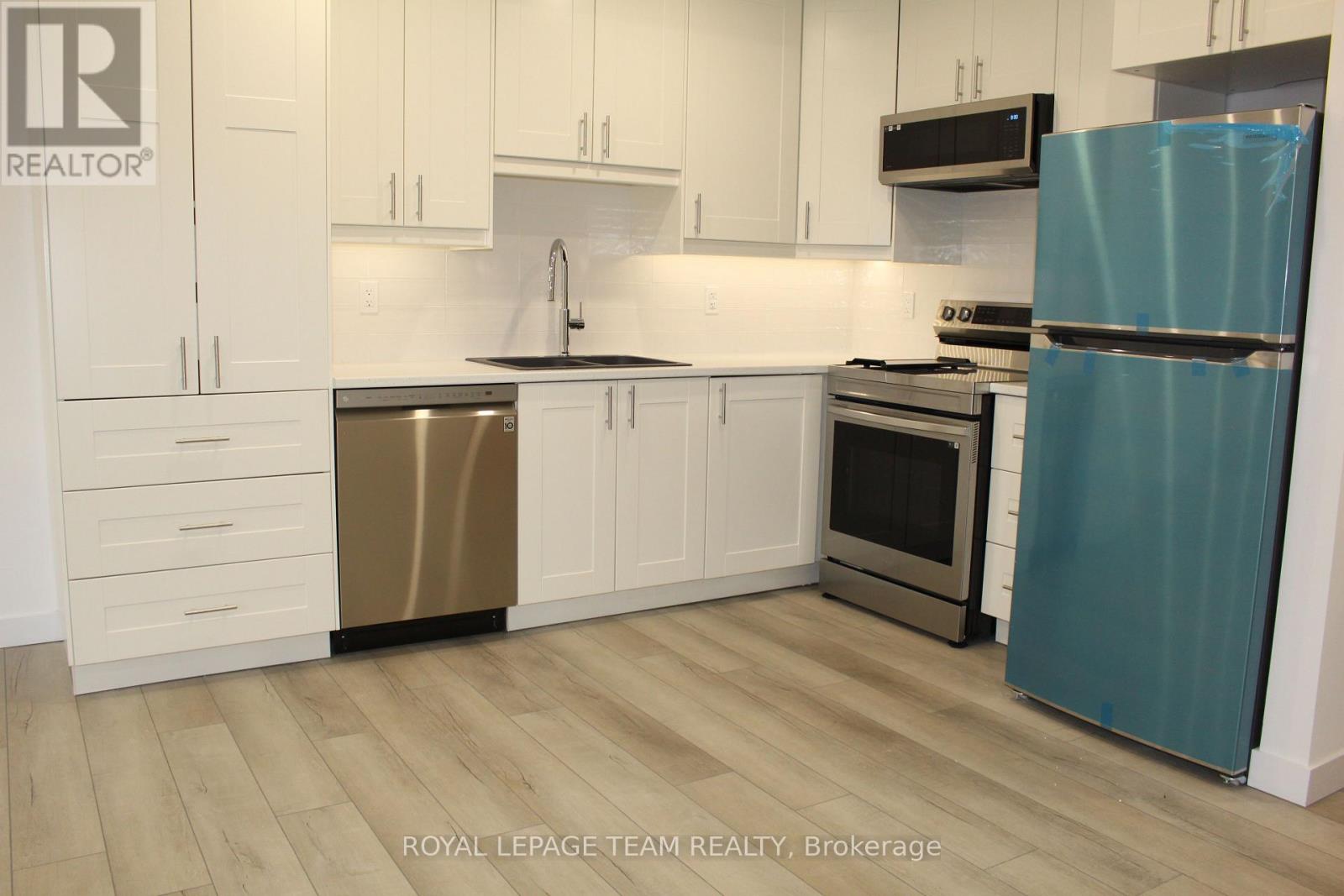 Unit A - 155 Longpre Street E, Ottawa, Ontario  K1L 7J5 - Photo 10 - X13030660