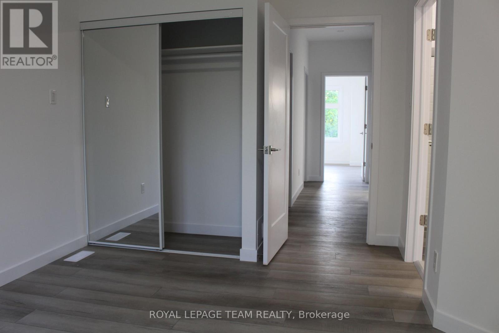 Unit A - 155 Longpre Street E, Ottawa, Ontario  K1L 7J5 - Photo 17 - X13030660