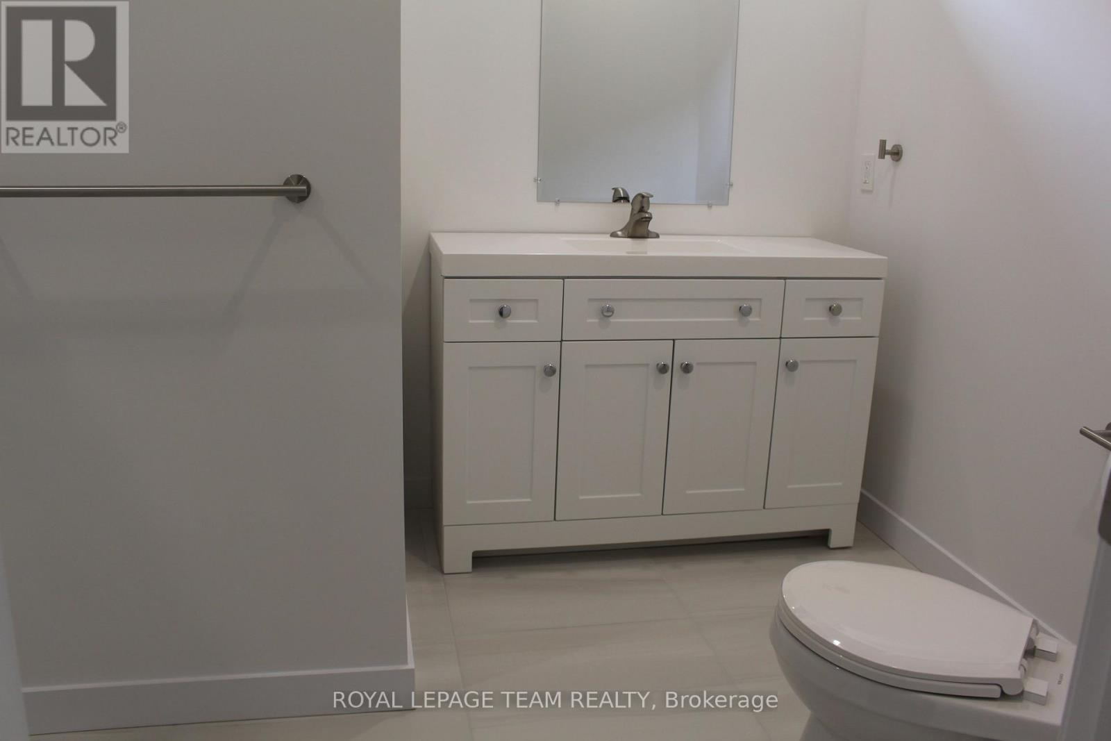 Unit A - 155 Longpre Street E, Ottawa, Ontario  K1L 7J5 - Photo 19 - X13030660