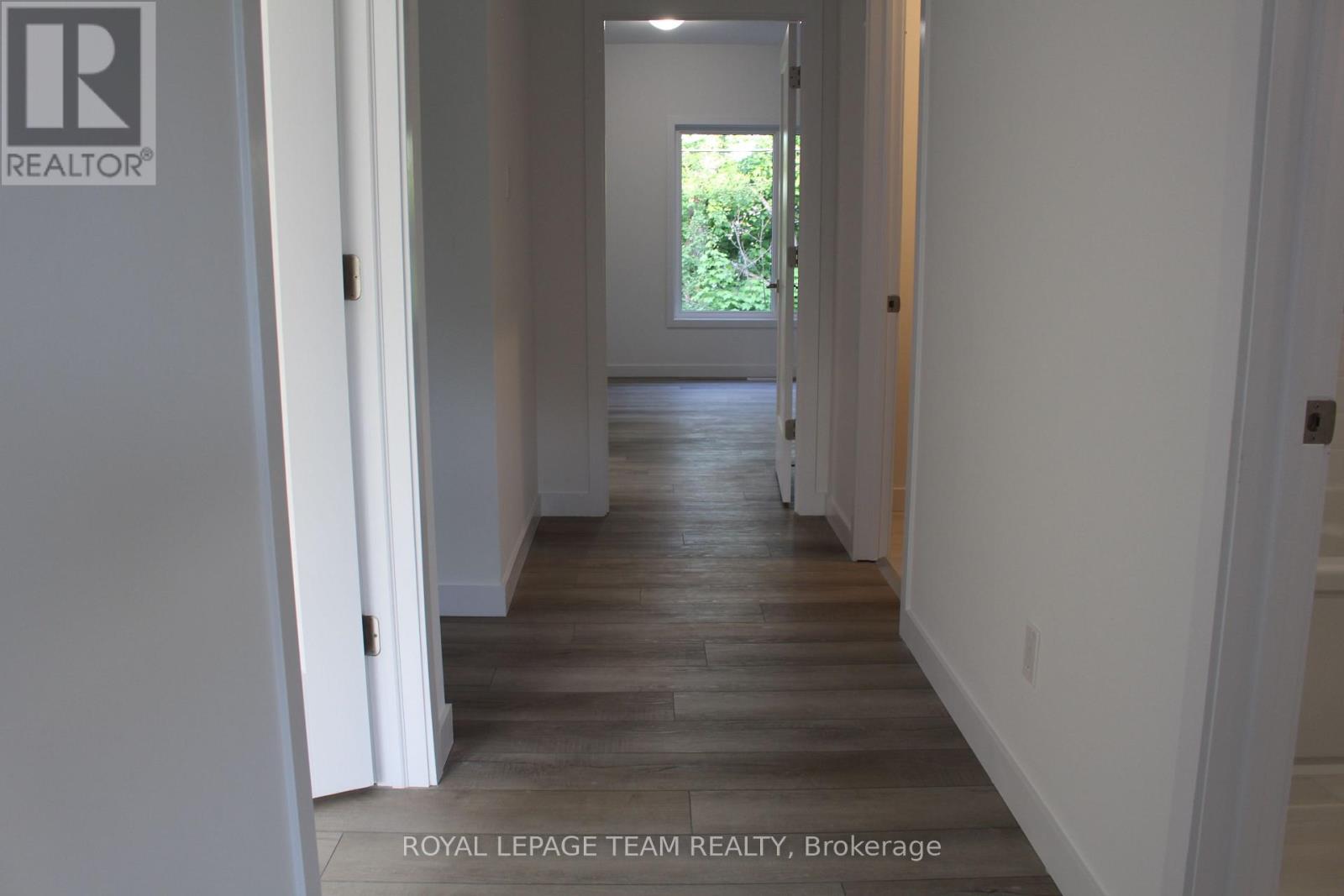 Unit A - 155 Longpre Street E, Ottawa, Ontario  K1L 7J5 - Photo 27 - X13030660