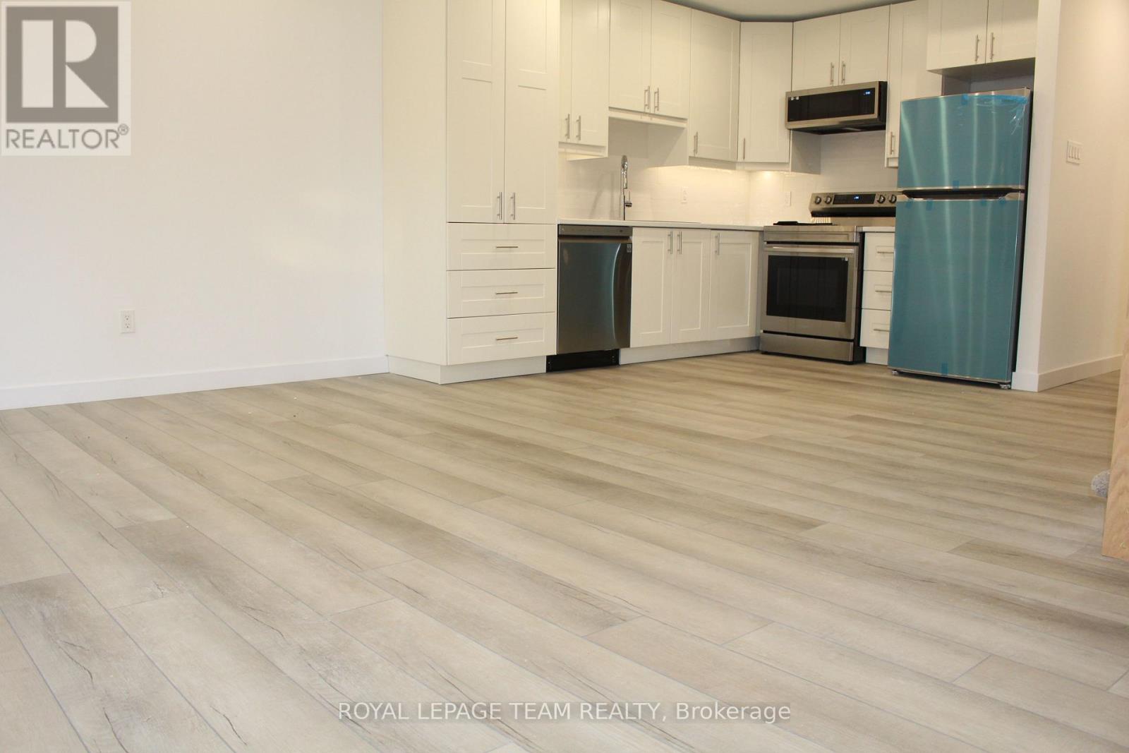 Unit A - 155 Longpre Street E, Ottawa, Ontario  K1L 7J5 - Photo 7 - X13030660