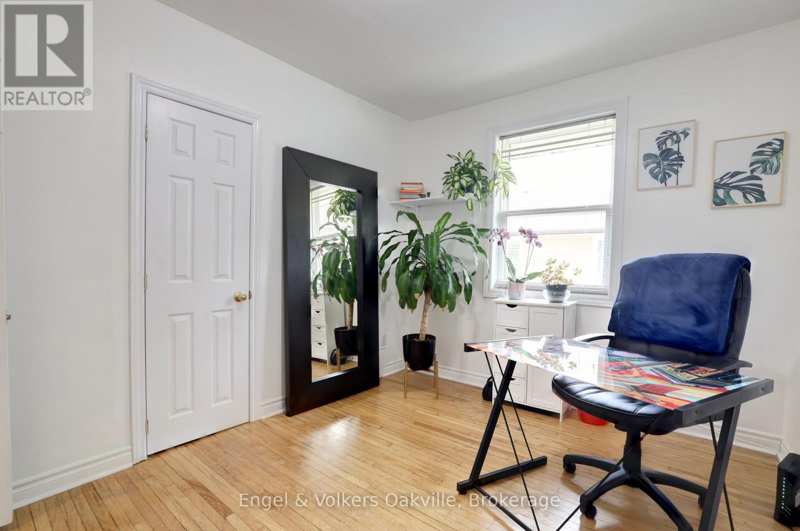 465 Fourth Line, Oakville, Ontario  L6L 5A6 - Photo 16 - W13030650