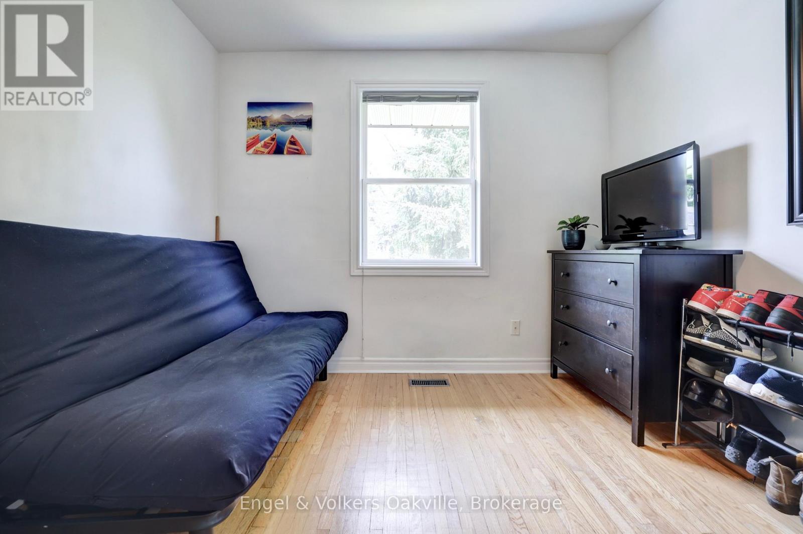 465 Fourth Line, Oakville, Ontario  L6L 5A6 - Photo 21 - W13030650