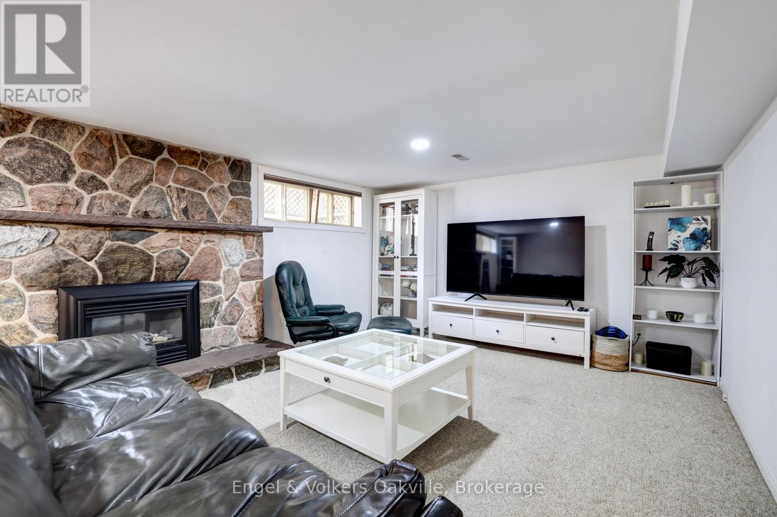 465 Fourth Line, Oakville, Ontario  L6L 5A6 - Photo 23 - W13030650