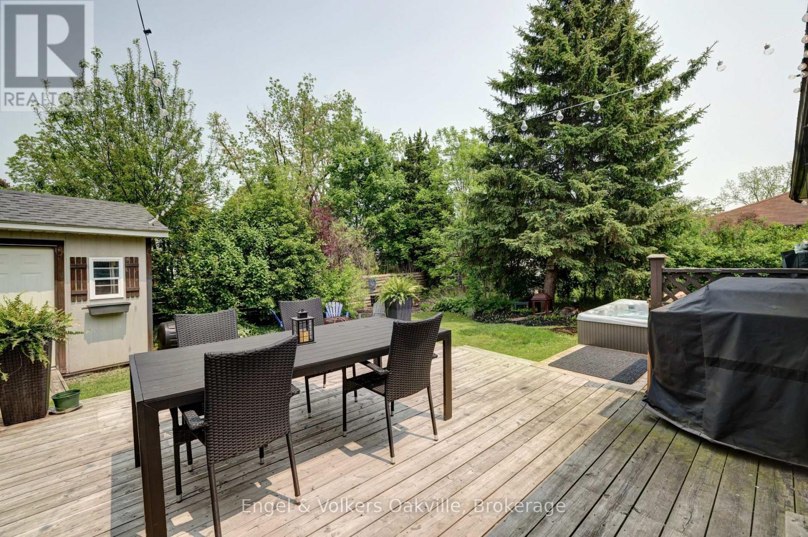 465 Fourth Line, Oakville, Ontario  L6L 5A6 - Photo 30 - W13030650