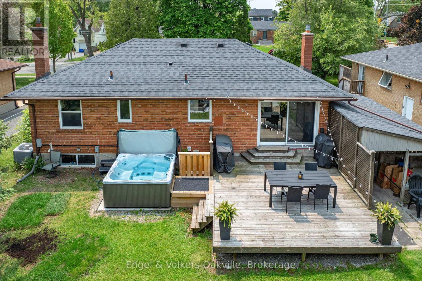 465 Fourth Line, Oakville, Ontario  L6L 5A6 - Photo 34 - W13030650