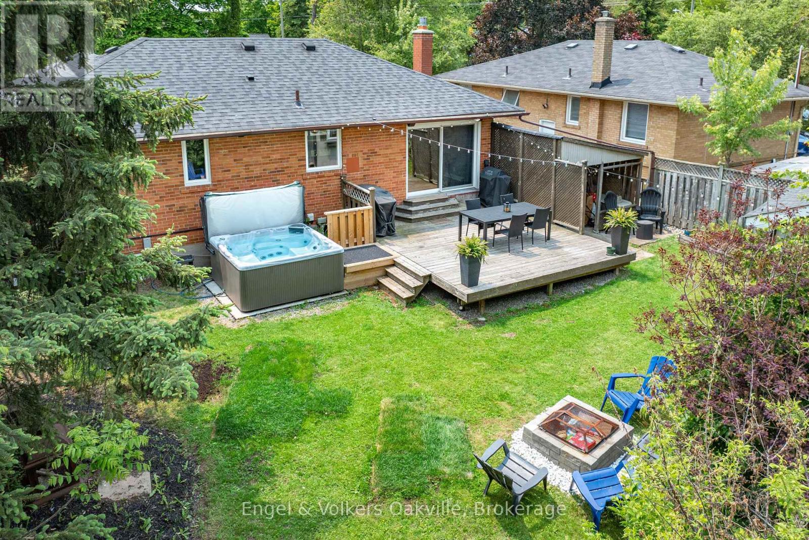465 Fourth Line, Oakville, Ontario  L6L 5A6 - Photo 35 - W13030650