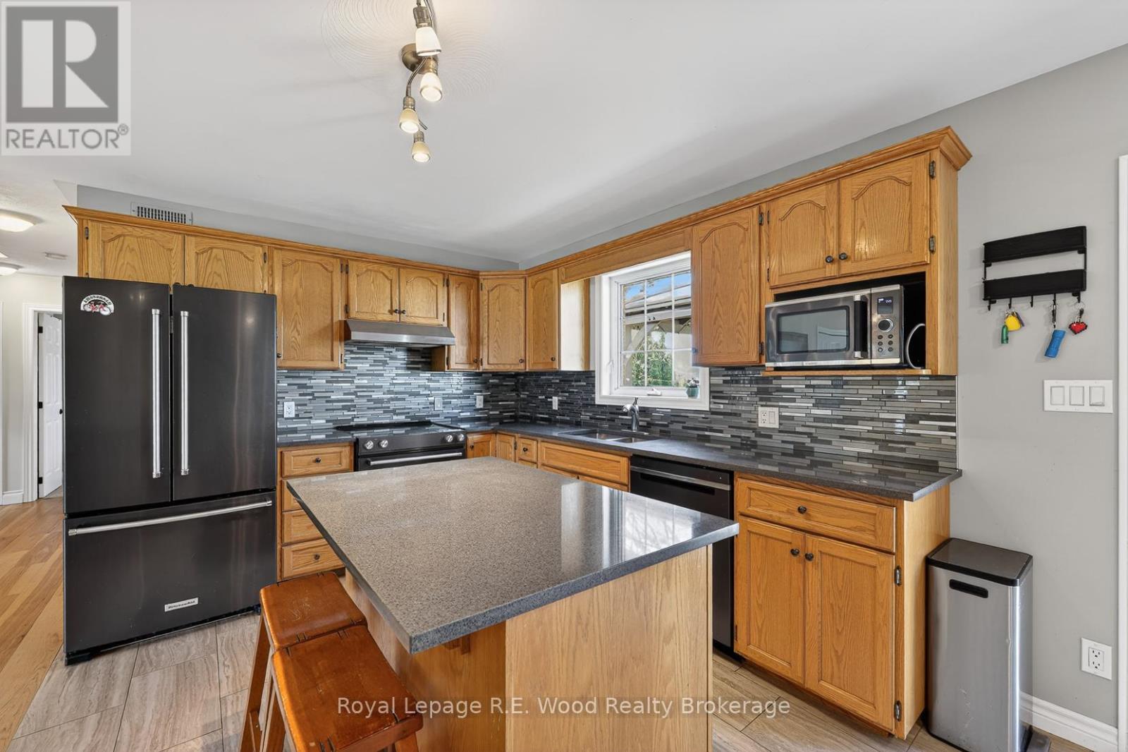 917 Norfolk County Road 19 Road, Norfolk, Ontario  N0E 1Z0 - Photo 10 - X13030486