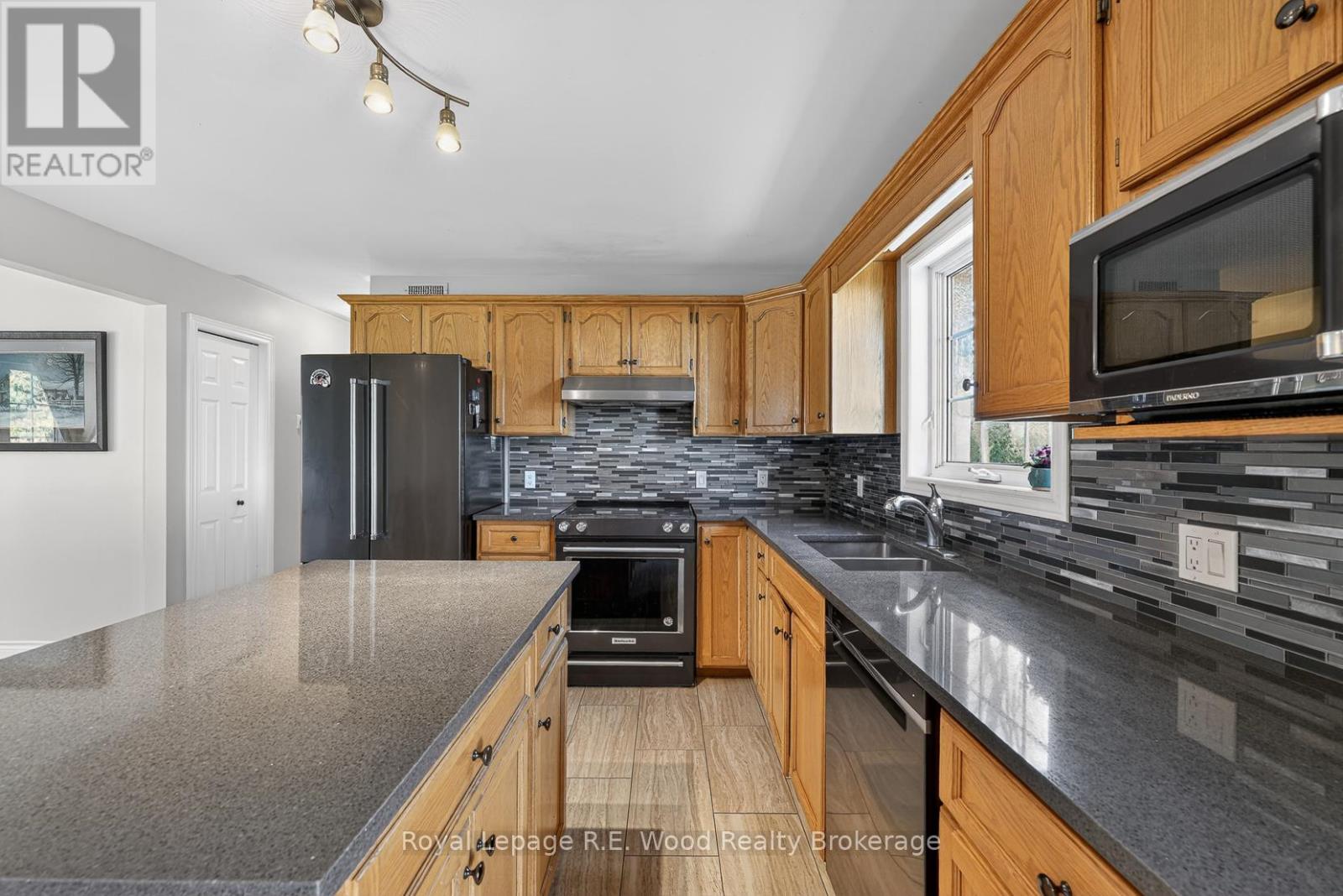 917 Norfolk County Road 19 Road, Norfolk, Ontario  N0E 1Z0 - Photo 9 - X13030486