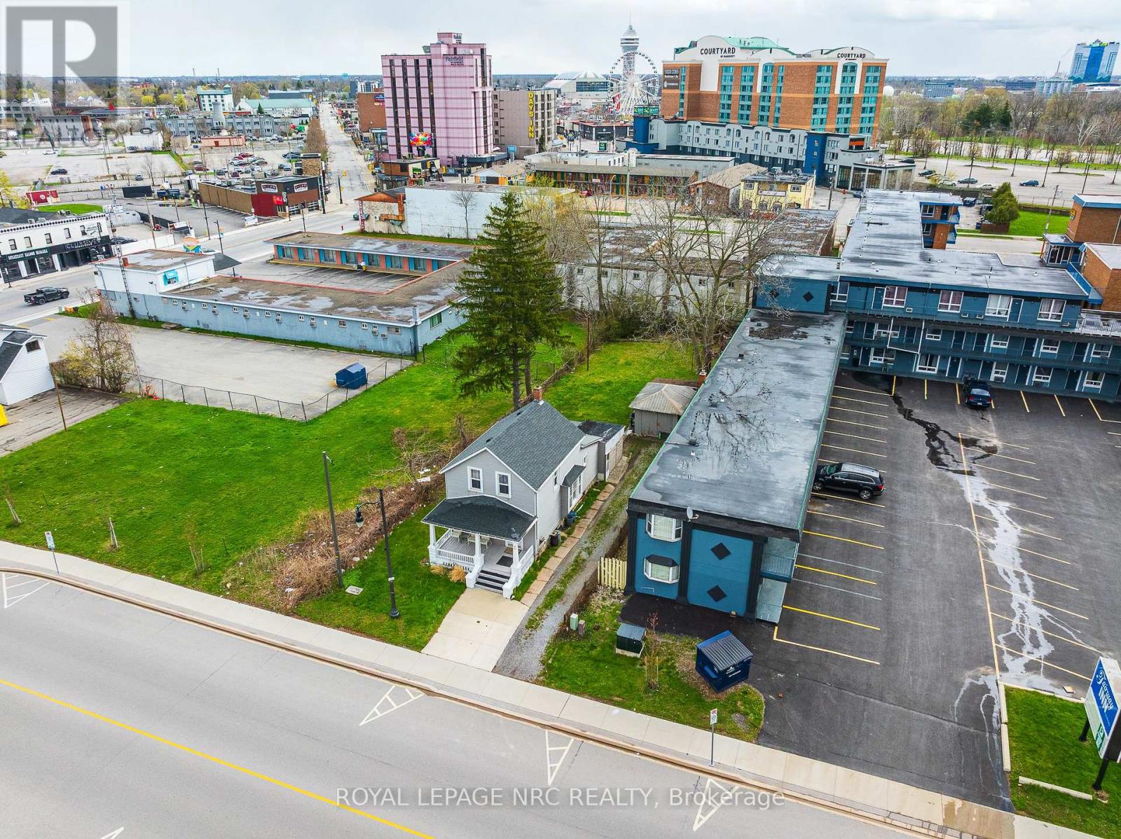 5930 Fallsview Boulevard, Niagara Falls, Ontario  L2G 3V5 - Photo 5 - X13030572