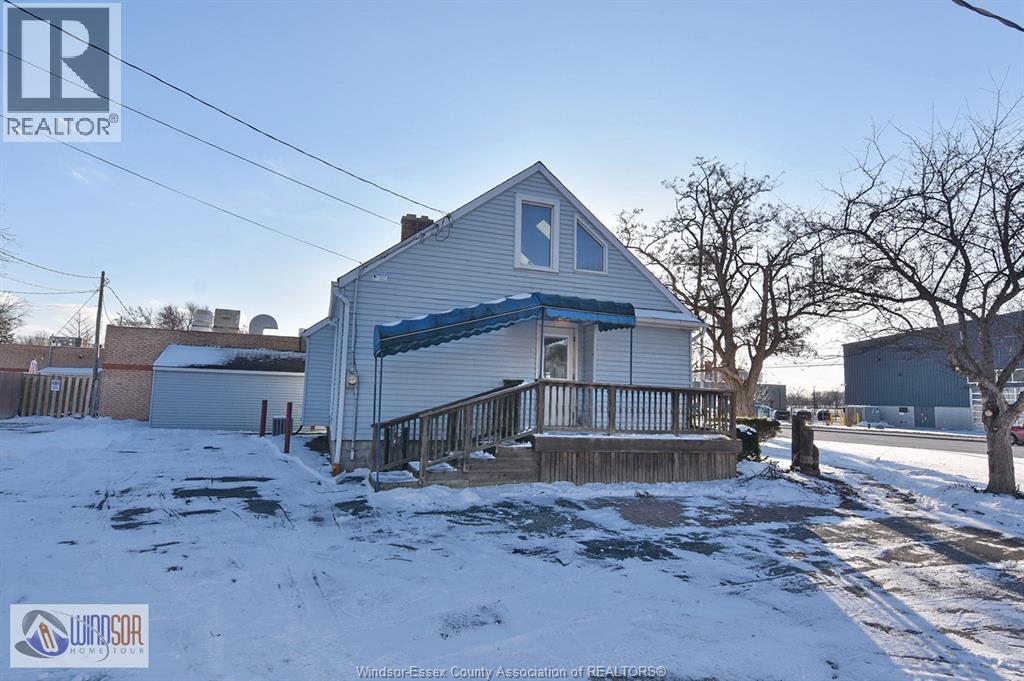 911 Front Road, Lasalle, Ontario  N9J 2A5 - Photo 39 - 26008889