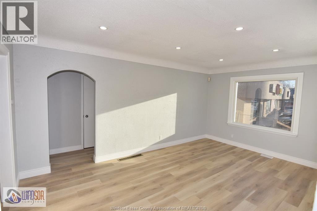 911 Front Road, Lasalle, Ontario  N9J 2A5 - Photo 7 - 26008889