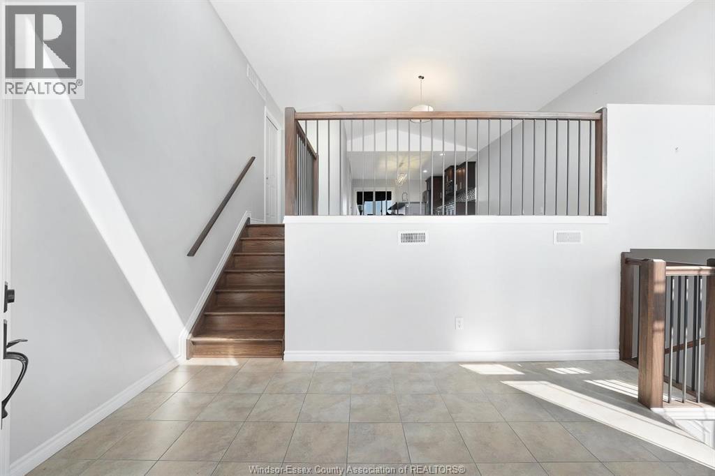 464 Brown Crescent, Amherstburg, Ontario  N9V 4E1 - Photo 3 - 26008888