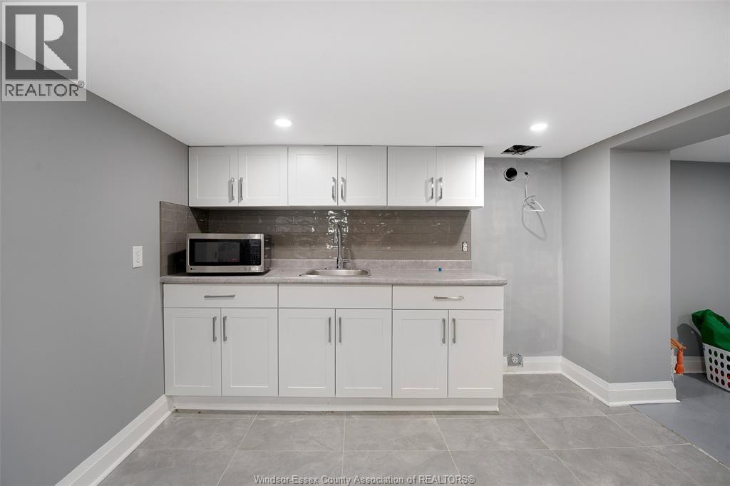 1059 Elsmere Avenue, Windsor, Ontario  N9A 2B1 - Photo 24 - 26008852