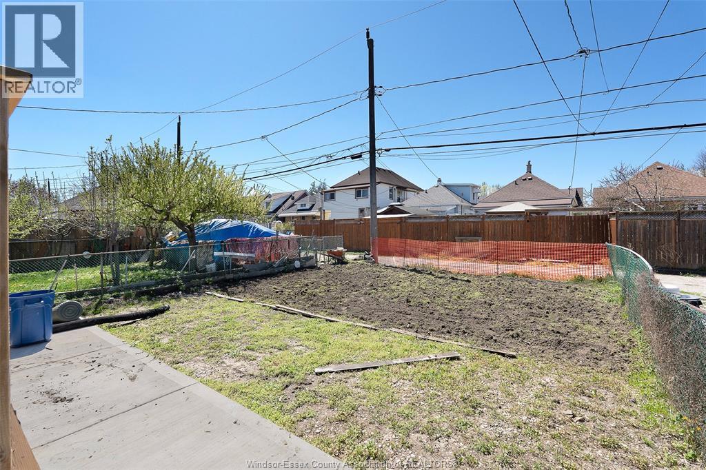 1059 Elsmere Avenue, Windsor, Ontario  N9A 2B1 - Photo 30 - 26008852