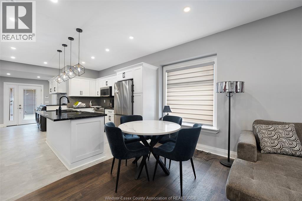 1059 Elsmere Avenue, Windsor, Ontario  N9A 2B1 - Photo 8 - 26008852