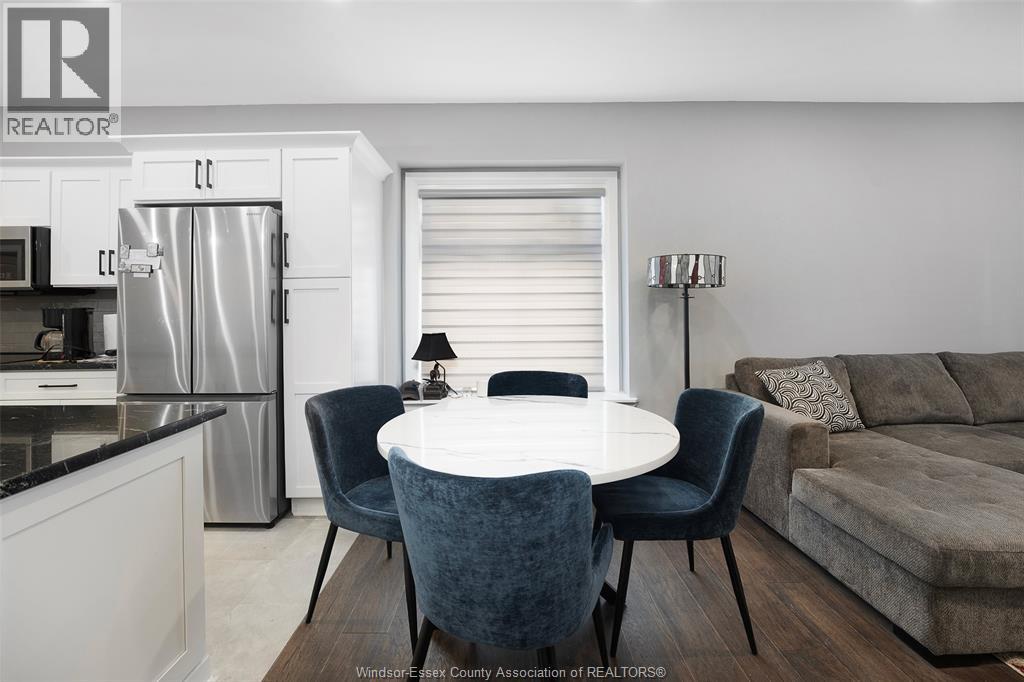 1059 Elsmere Avenue, Windsor, Ontario  N9A 2B1 - Photo 9 - 26008852