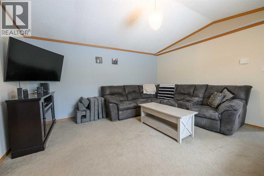 8714 88c Street, Grande Prairie, Alberta  T8X 0C5 - Photo 3 - A2299936