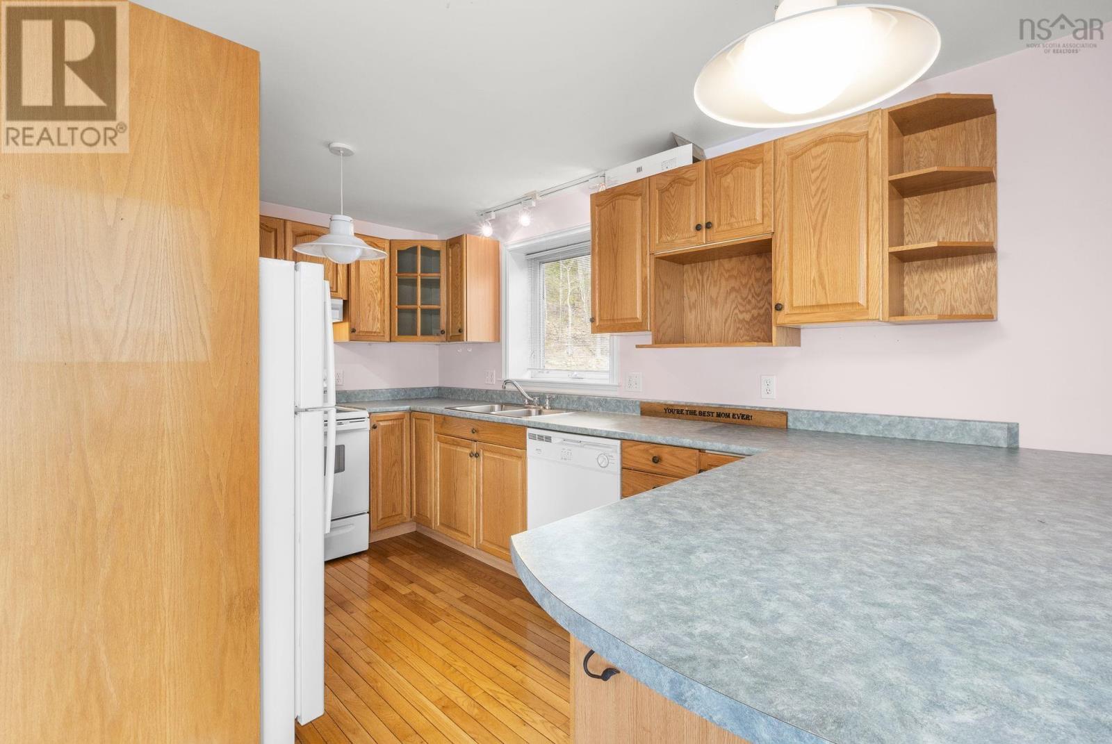 12 Campbell Drive, Bedford, Nova Scotia  B4A 1N6 - Photo 39 - 202608232